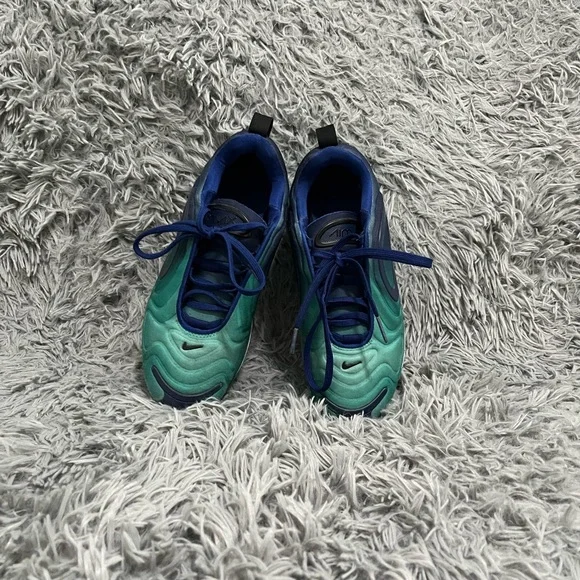 Nike Air Max 720 GS Sea Forest - Picture 3 of 7